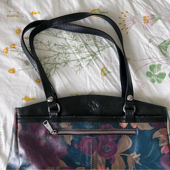 Patricia Nash Purse - Picture 7 of 10